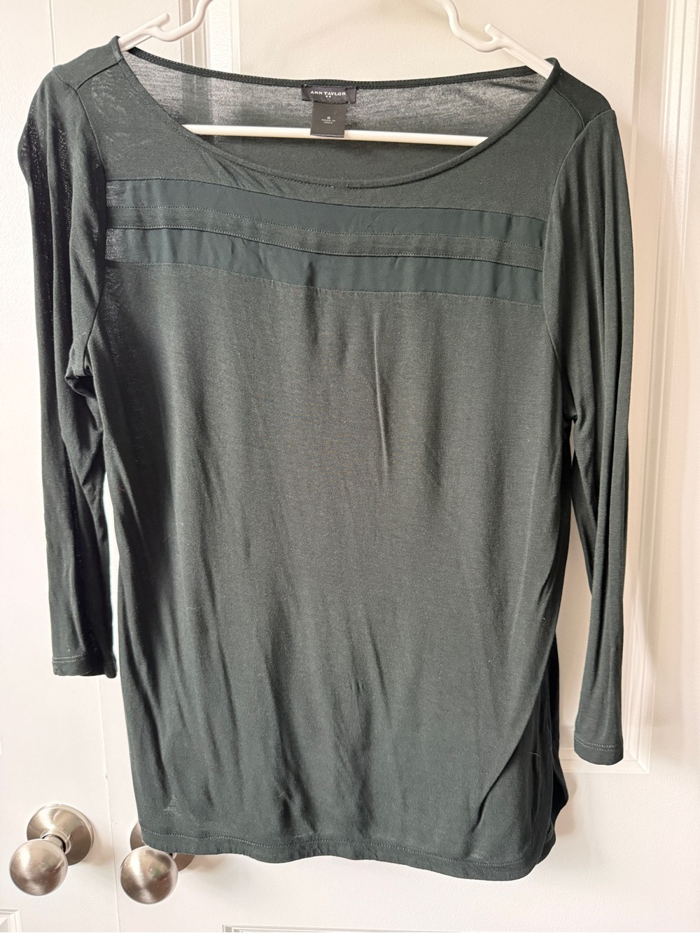 Ann Taylor Deep Green Long Sleeve Scoop Neck Top